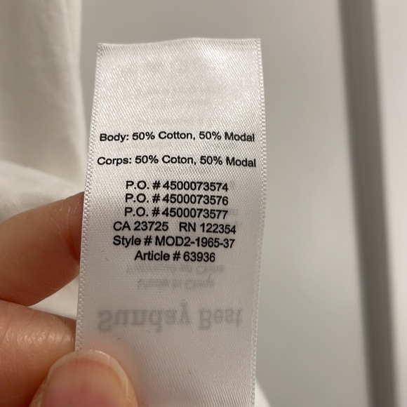 Aritzia Minerva t-shirt - Picture 3 of 3